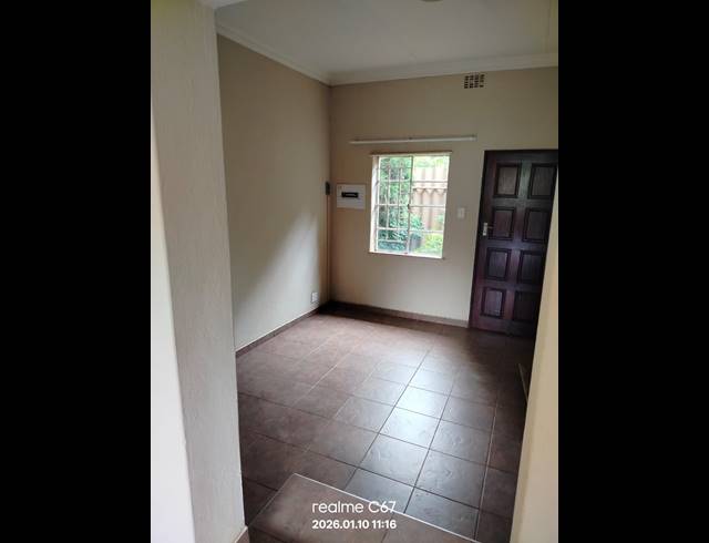 2 bed property to rent in HIGHBURY